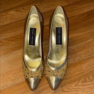 Stuart Weitzman Gold Lace Heels